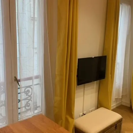Lovely Studio - Near Park